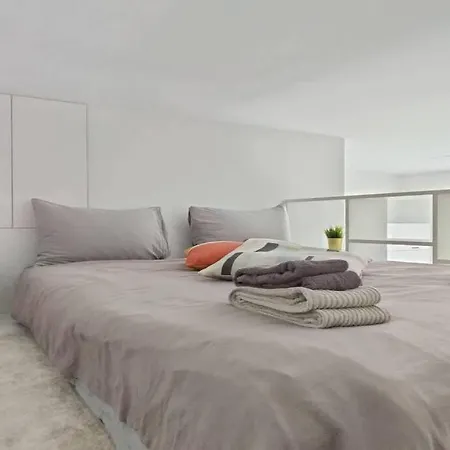 Navigli District Apartment-2