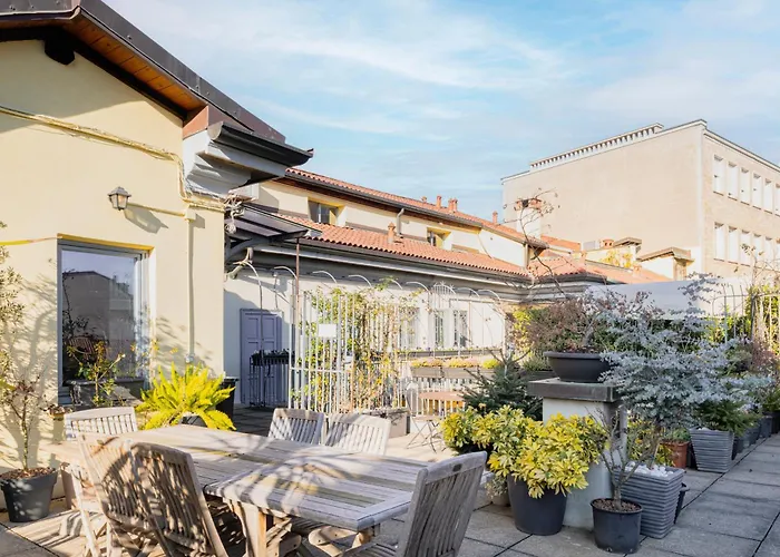 Easylife - Milano - Corso Venezia 6 - San Babila