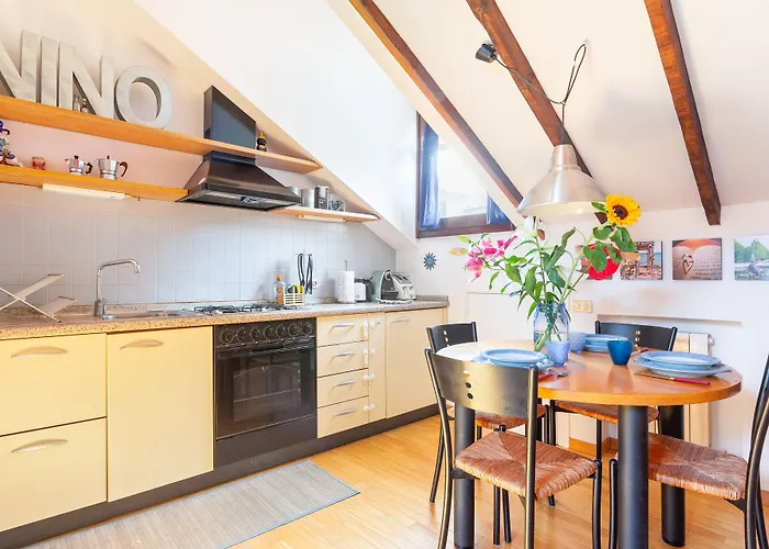 Guesthost - Piazza Risorgimento Cosy Studio